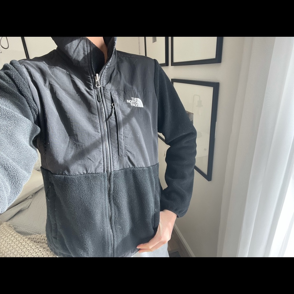 Womens North Face Denali Jacket - Black, Large (small tear)